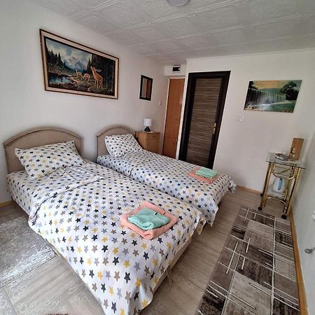 Apartment Buklija Плужине Екстериор снимка