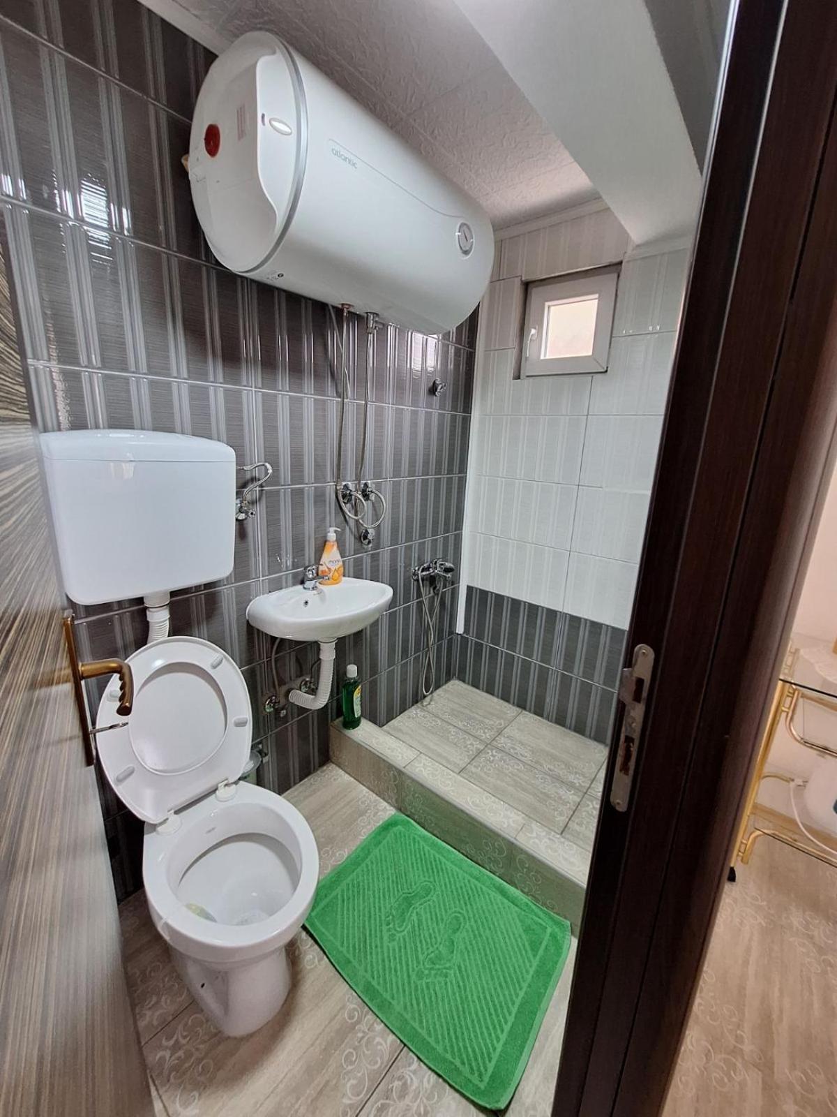 Apartment Buklija Плужине Екстериор снимка