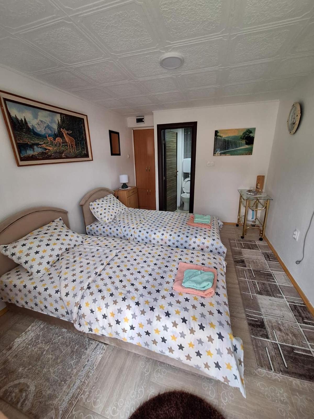 Apartment Buklija Плужине Екстериор снимка