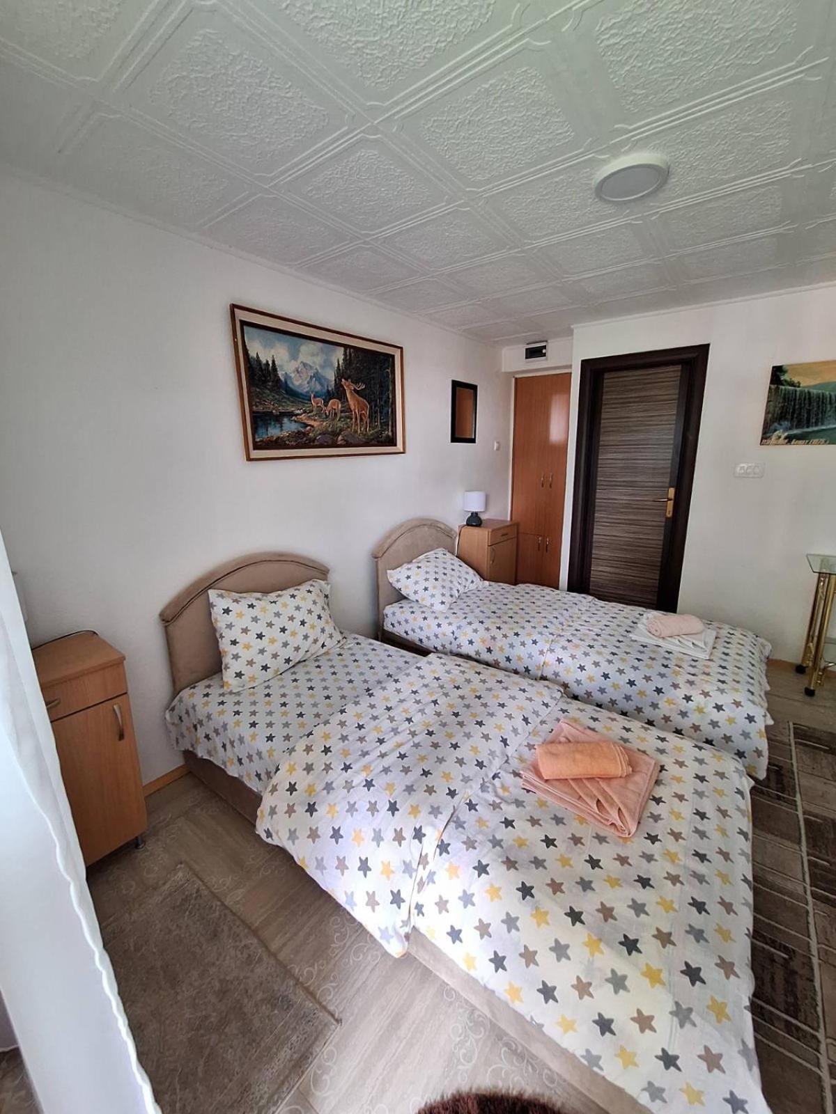 Apartment Buklija Плужине Екстериор снимка